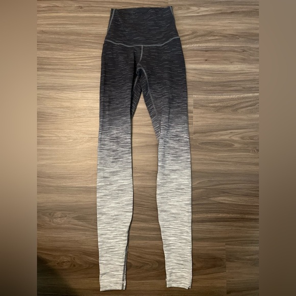 Lululemon Wunder Under Pant HR Ombre 31” inseam size 4 - Picture 8 of 10